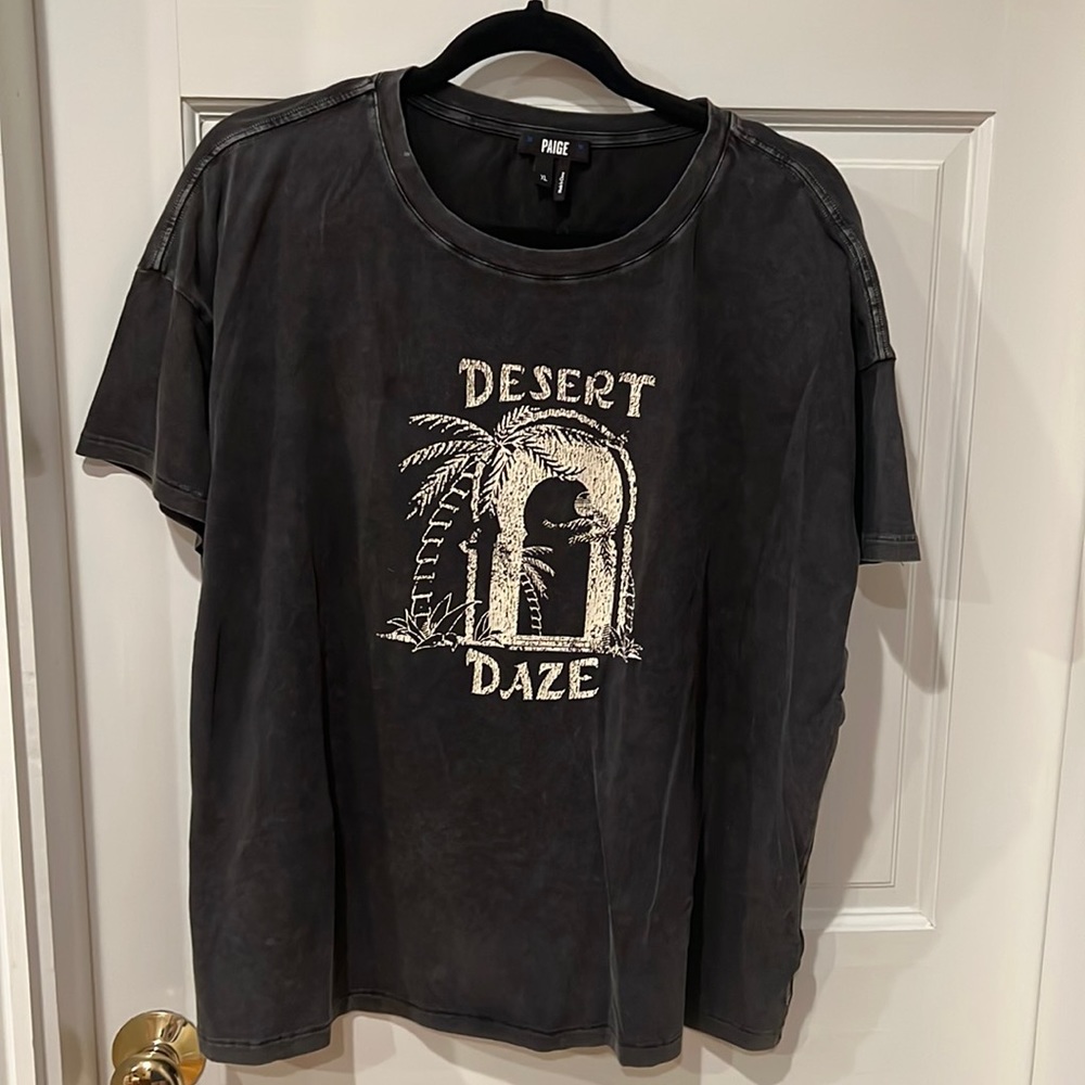 Paige “Desert Daze” graphic tee (XL)